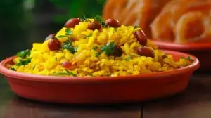 Sanjeev Kapoor Protein Packed Indian Morning Meal Made With Flattened Rice And Vegetables For Balanced Family Breakfasts