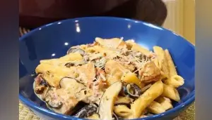 Lazy Sundays: One-pot Chicken and Sun-dried Tomato Pasta