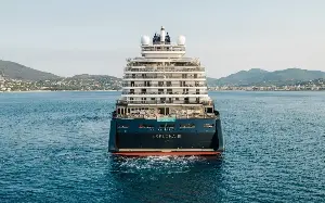 Small-ship cruises pretend they’re the ultimate luxury. This voyage proves them wrong