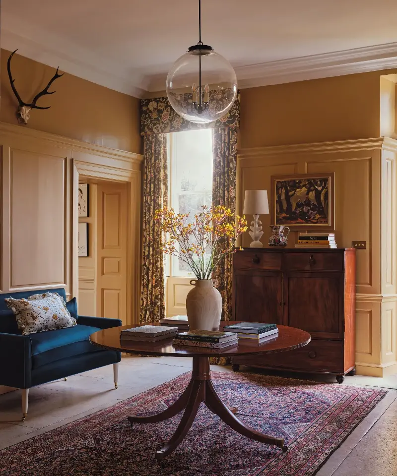 Entryways should be inviting and create an instant impression. (Image credit: Olivine Design / Styling Hannah Deacon / Photography Simon Bevan)