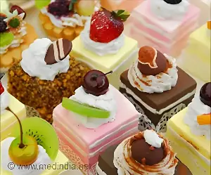 Can Scrolling Through Food Content Help You Eat Less?