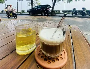 How does drinking too much coffee every day harm the heart?