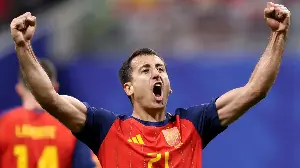 Solo ha ocurrido tres veces desde 1966: Mikel Oyarzabal y España se recuperan tras el mal arranque