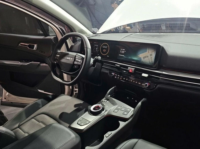 Kia Sportage 2026 ra mắt tại Việt Nam: Thêm bản hybrid, quyết đấu Honda CR-V