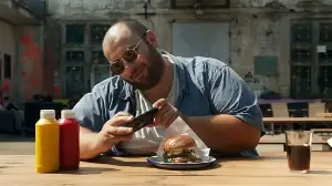 Doctor explains why more people in their 20s and 30s are being diagnosed with fatty liver