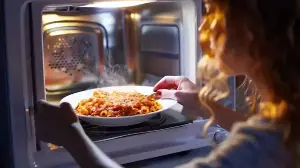 LPG Shortage In India: Practical Kitchen Hacks To Cook Smarter