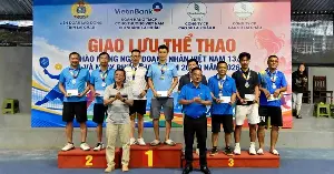 Lai Chau organizes a sports festival for workers.