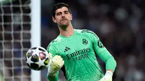 بعد موسم ريال مدريد الكارثي.. وكيل تيبو كورتوا يكشف رسميًا عن حقيقة انتقاله إلى دوري روشن السعودي