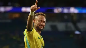 'Sentimental pick'- Ex-Scotland star claims Neymar looked 'sluggish' on Brazil World Cup return