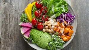 Nurse shares 10 foods that can improve insulin resistance by lowering inflammation and adding more fibre