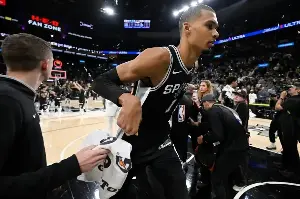 Wembanyama and aggressive Spurs force game seven against Thunder