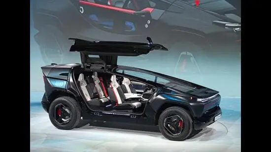 The cars are outfitted with a halo cooling system that blows cold air across the roof.