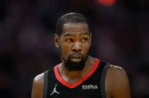 Kevin Durant Makes Feelings Clear on Suns Trade Ahead of Rockets Game