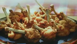 Easiest Chicken Lollipops to make with your kids on weekends