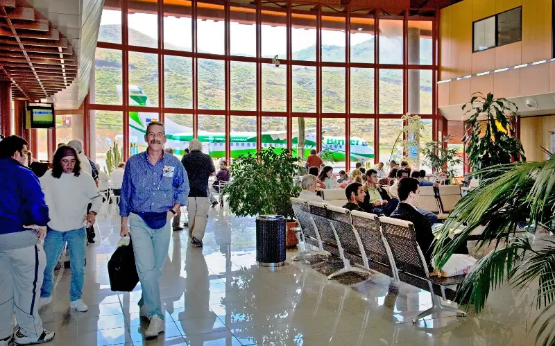 Inside the tiny El Hierro airport in the Canary Islands - David Lyons/Alamy
