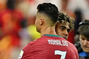 Yamal's hug for Ronaldo was touching after the match.