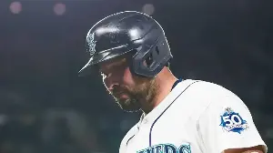 What really plagued Mariners star Cal Raleigh this season might not be fixable