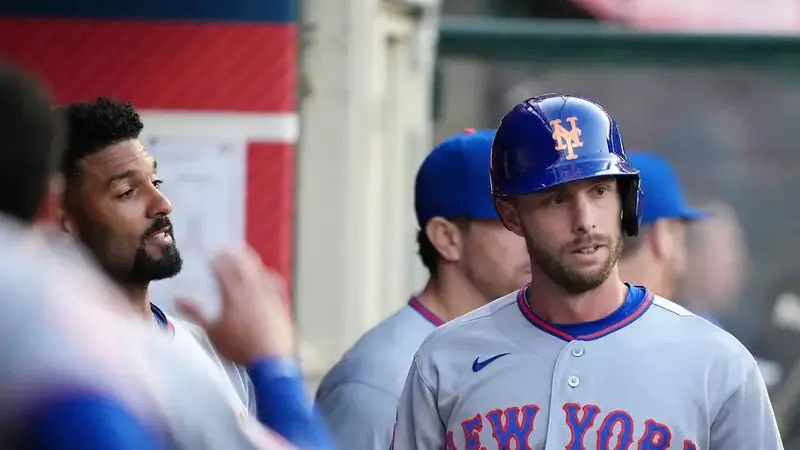 New York Mets right fielder Austin Slater