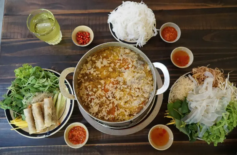 Đi tìm quán ăn quê hương ở TP.HCM: Giữ trọn vị món ngon xứ Nẫu! - Ảnh 5.