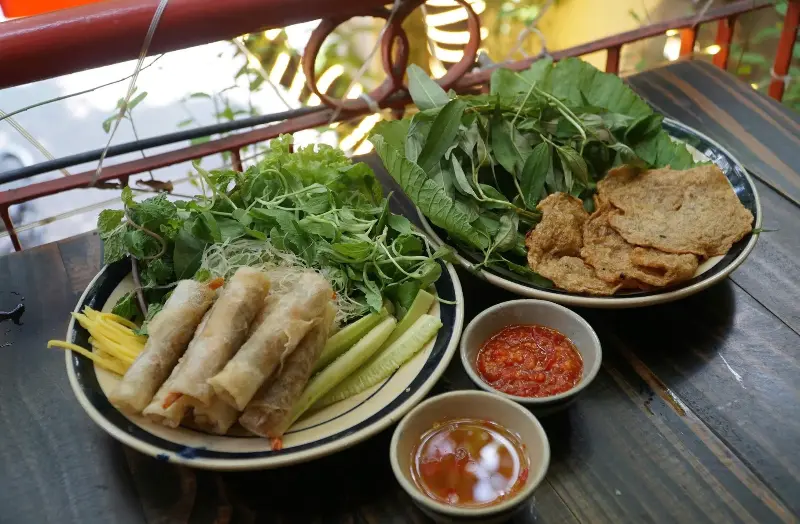 Đi tìm quán ăn quê hương ở TP.HCM: Giữ trọn vị món ngon xứ Nẫu! - Ảnh 3.