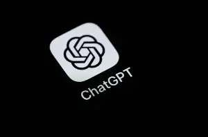 ChatGPT has a new "Dreaming V3" feature, enhancing memory retention and personalizing the user experience.