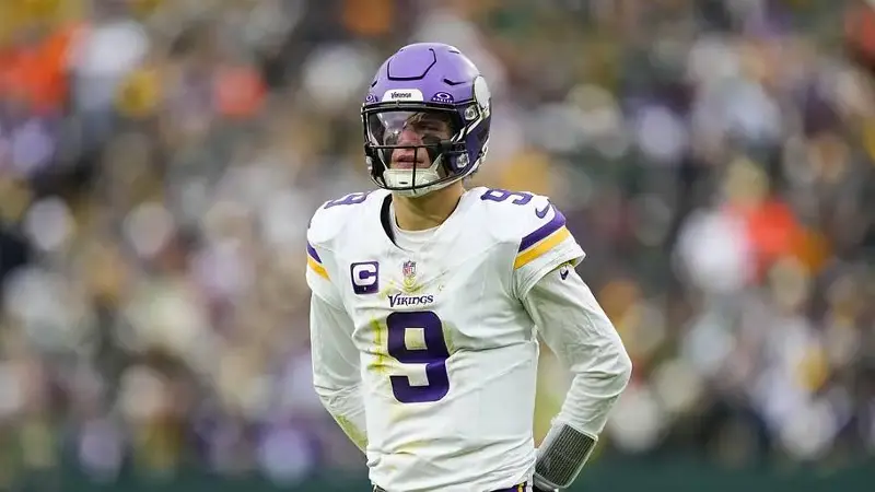 Minnesota Vikings quarterback J.J. McCarthy