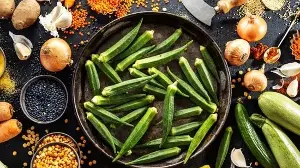 Bhindi turning slimy? Chef shares the right way to wash, cut and cook it for a crispier texture