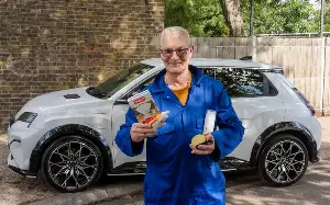 Five simple hacks to beat your car’s annoying tech fails