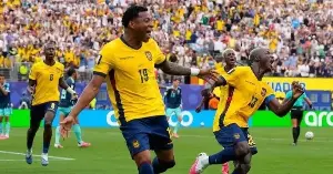 Determine the 19 teams that qualified for the next round and the four pairings for the Round of 16 of the 2026 World Cup.