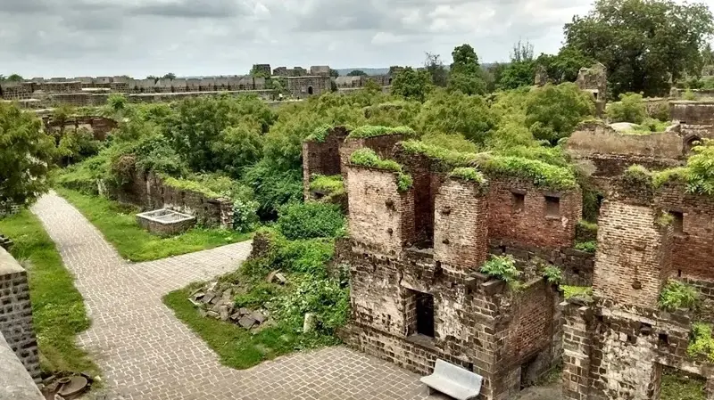 5 unique ancient forts in India for adventurous souls - photo 3