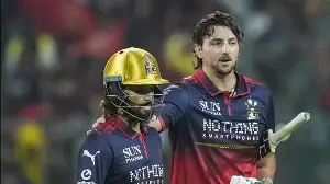 IPL: David’s six-hitting spree helps RCB hammer CSK