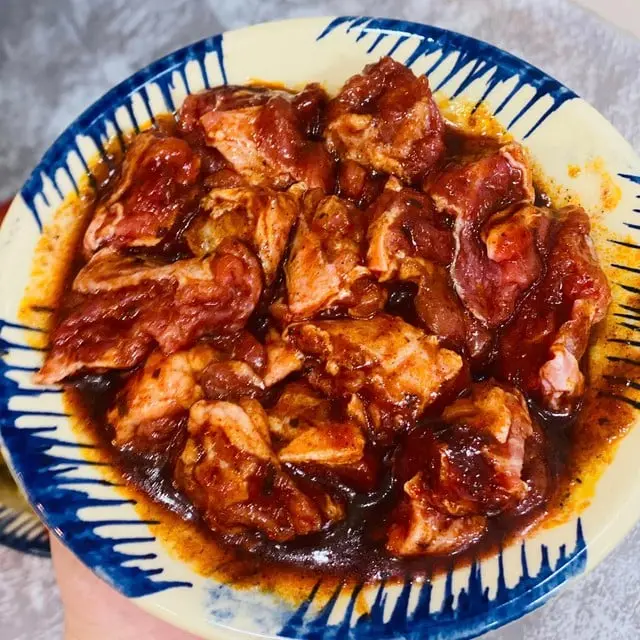 Chỉ cần thịt bò và vài nguyên liệu sẵn trong bếp, bạn có ngay 2 món ngon ấm bụng đổi vị ngày mưa bão - Ảnh 11.