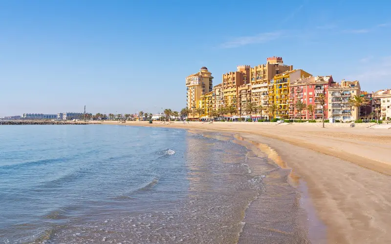 Mild weather makes it possible to enjoy Valencia’s beaches even outside of the summer months - Sergio Formoso/Getty Images