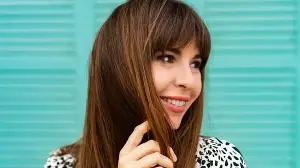 7 warm and glossy caramel brown hair colours you will fall in love with instantly