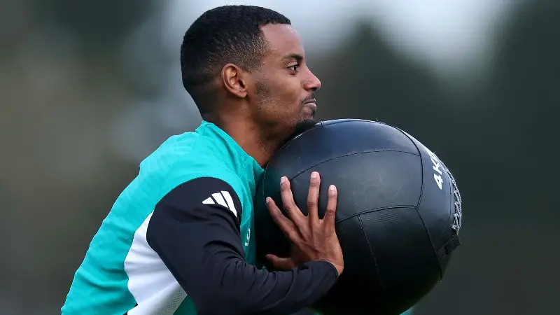 Palace clash looms amidst worsening injury crisis