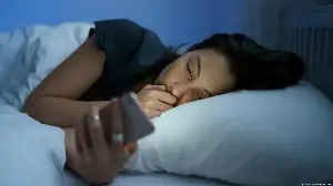 Off your phone! Screen use in bed raises insomnia risk 59%