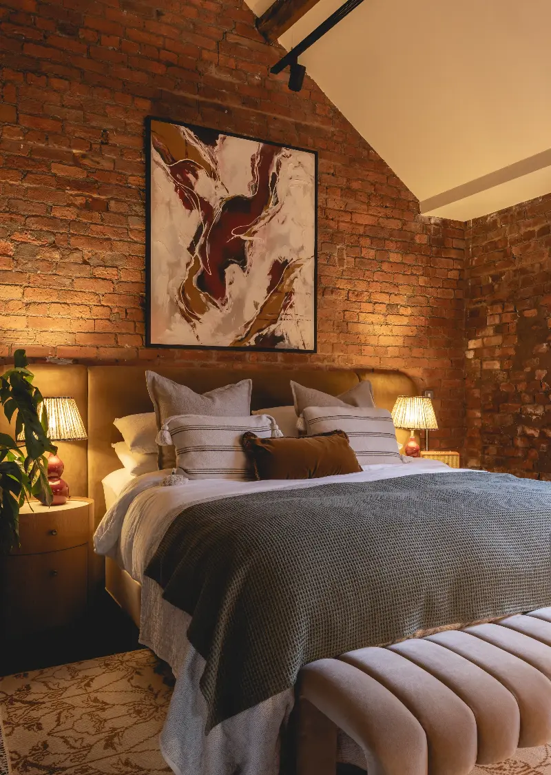Light bulbs with a warm color temperature create a relaxing vibe in bedrooms (Image credit: Billy Bolton, Design: Jolie)