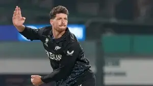 Santner responds after reporter asks 'Are New Zealand willing to be bad guys vs India': 'Wouldn't mind breaking hearts'