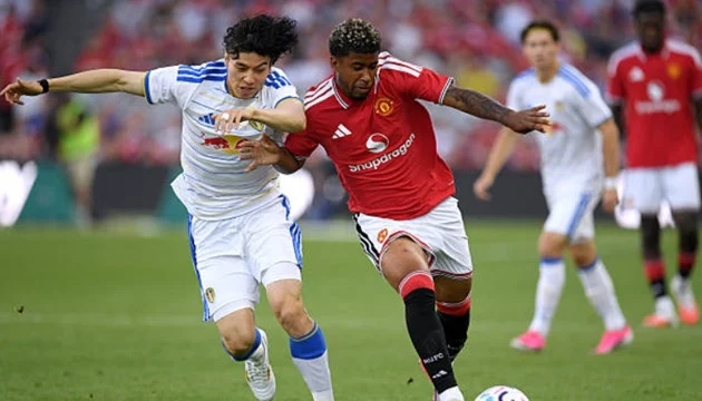 The partnership between Tielemans and Andrey Santos offers new potential for the Red Devils.