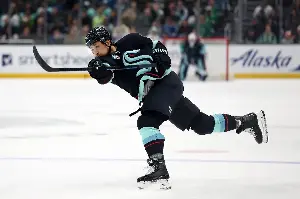 Brandon Montour’s OT goal lifts Seattle Kraken to crucial win in Tampa