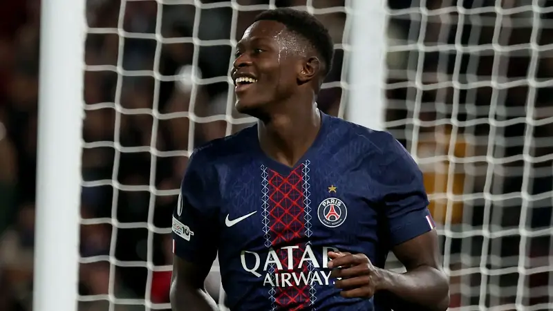 Nuno Mendes (Paris Saint-Germain)