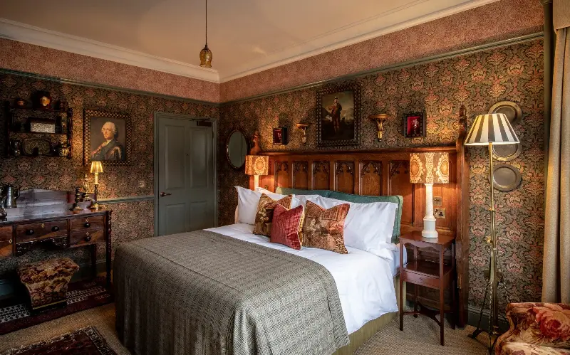 The Fife Arms is the cosy retreat to come back to after a day of outdoor activities - SIMPHOTOGRAPHY