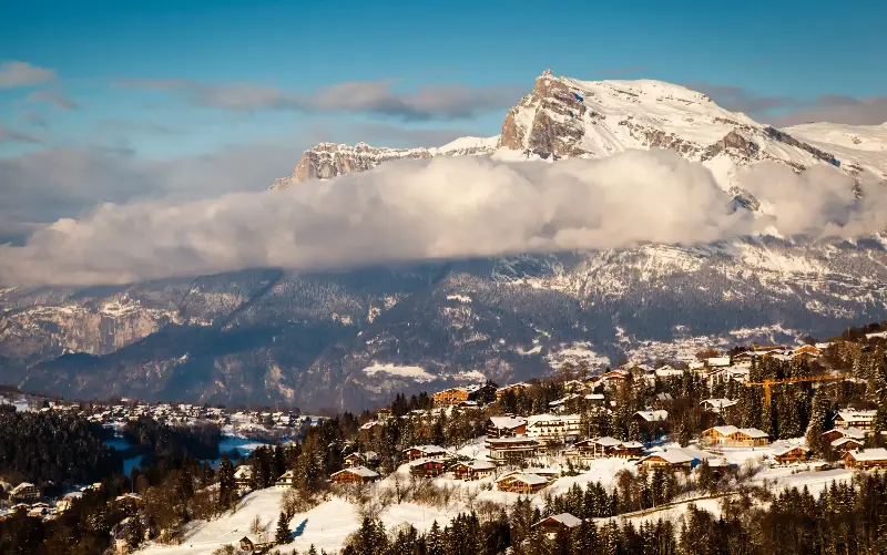 Megève has been a favourite among the rich and famous since the 1920s - Anshar73