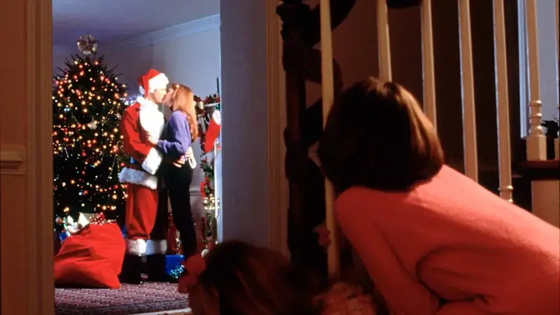 I saw mommy kissing Santa Claus