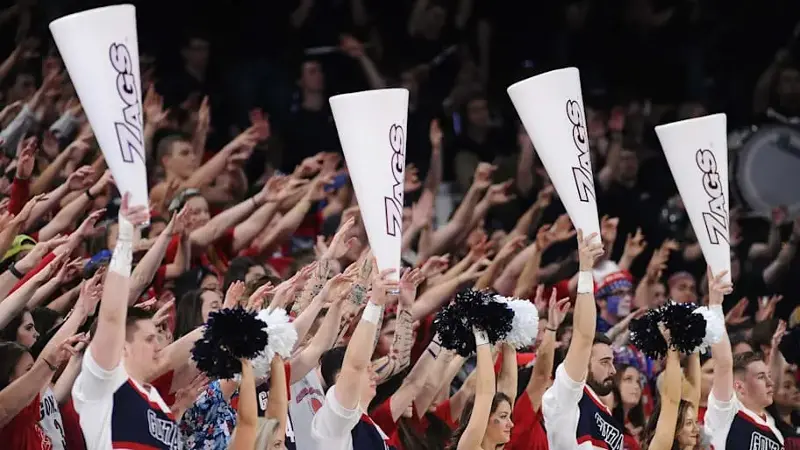 Gonzaga Bulldogs fans