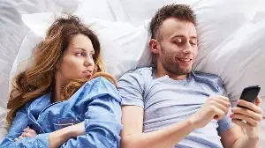 10 things that unintentionally destroy a marriage faster than infidelity.