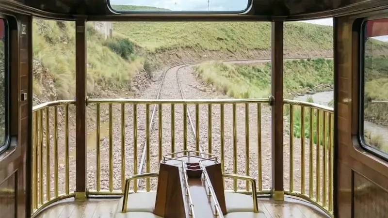 Open compartment of the Andean Explorer train.&nbsp;