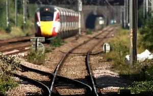 The reason your train is slower in heatwaves