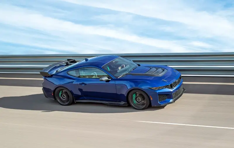 Ford Mustang Dark Horse SC Track Package