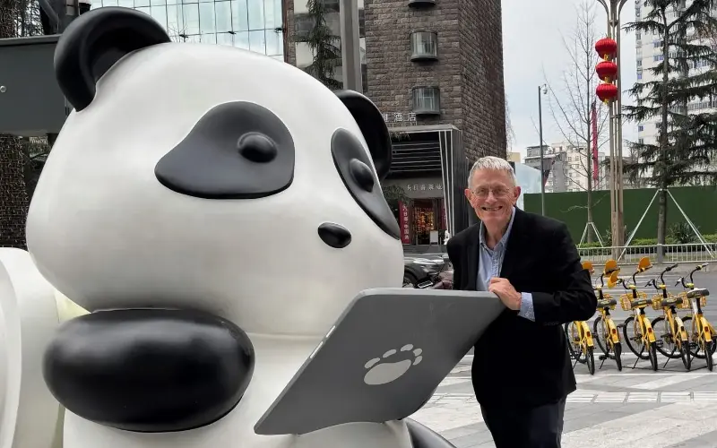 ‘The biggest city you have never heard of’: Simon recommends Chengdu, China’s fourth-biggest metropolis, for a stopover